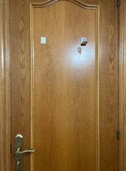 bathroomdoorcrop